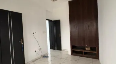 *A BEAUTIFULLY BUILT 2BEDROOM APARTMENT