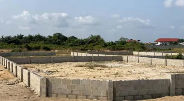 Discover luxury and comfort at Ayora Haven, perfectly located at Iberekodo, off Lekki/Epe Expressway, beside Eleganza, Ibeju-Lekki, Lagos.