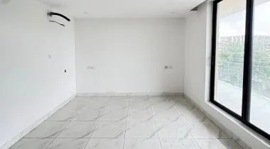3BEDROOM APARTMENT WITH POOL AND GYM