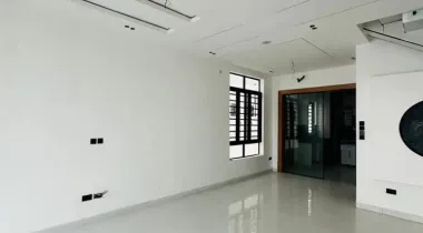 4 Bedroom Fully Detached Duplex with Bq And Swimming Po