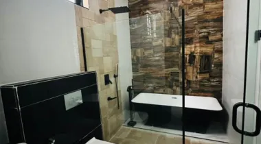 4 Bedroom Fully Detached Duplex with Bq And Swimming Po