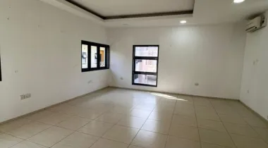 (4) BEDROOM DETACHED PROPERTY