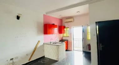 1 BED || 6 MILLION || CHEVRON , LEKKI LAGOS