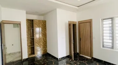 2 bedroom  flat apartment  Available for rent  Location: Mobile road off ikota lekki Lagos 
