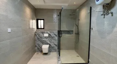 6 BED DETACHED SMART HOME WITH, PRIVATE CINEMA, POOL, AND ROOFTOP TERRACE