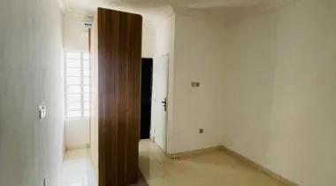 Two bedroom flat ‎ Rent : 4.5m  ‎Agency 10%