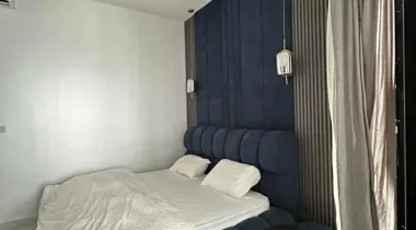 FULLY FURNISHED 5 BEDROOM FULLY DETACHED DUPLEX WITH BQ