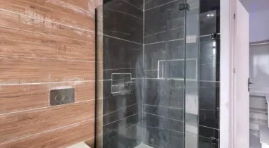 4 BEDROOM FULLY DETACHED DUPLEX WITH BQ