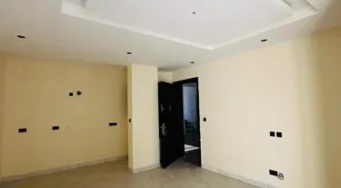 2 Bedroom Apartment with Swimming pool and Elevator