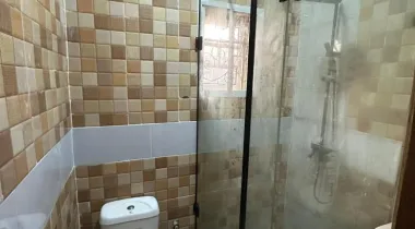 Brand new 2 bedroom. Ologolo, Lekki. Rent 5m