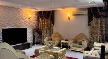 5 bedroom fully detached duplex with BQ and security post all rooms ensuite, comes with inverter and generator.