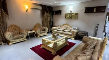 5 bedroom fully detached duplex with BQ and security post all rooms ensuite, comes with inverter and generator.