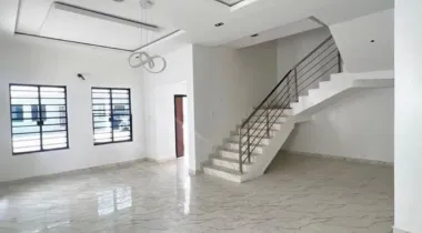 Spacious 4 bedroom terrace duplex in a secured and flood free neighborhood  Ikate, Lekki. Lagos .  Rent :15m