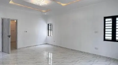 Spacious 4 bedroom terrace duplex in a secured and flood free neighborhood  Ikate, Lekki. Lagos .  Rent :15m