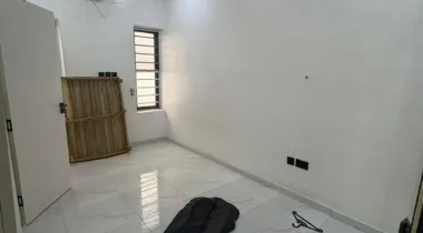 4bedroom Semi detached duplex available for rent  Location chevron 12m 