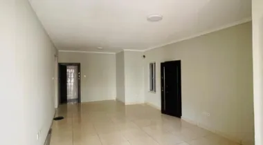 2 bedroom flat apartment  Location: chevron second toll gate 