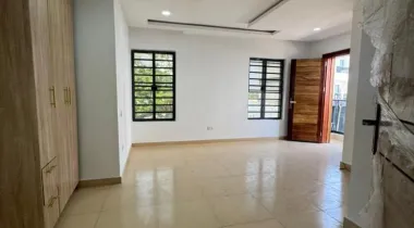 Brand new 3bedroom flat for rent  Location📍 Ologolo