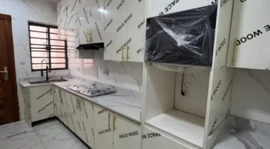 Brand new 3bedroom flat for rent  Location📍 Ologolo