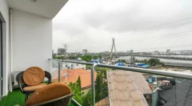 Book this cozy 🥰 and luxurious 2 Bedroom Penthouse with a  *Rooftop Pool  🏊‍♀️  *Rooftop Gym 