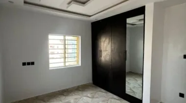 2 BED || 5.5/6.5 MILLION || IKATE LEKKI, LAGOS