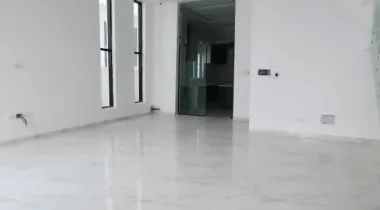 Newly Built 5 Bedroom Detached Duplexes for Sale  📍 Chevron Lekki