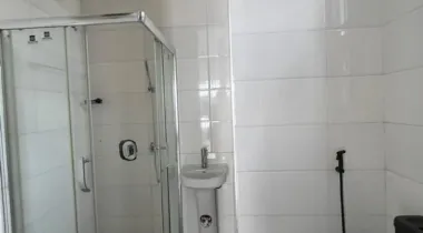 Spacious 5 Bedroom terrace with pool, cinema &amp; bq in a serene Location