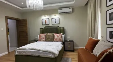 TASTEFULLY BUILT NEWLY FULLY SERVICED WATER FRONT FULLY FURNISHED THREE (3) BEDROOM IN BANANA ISLAND