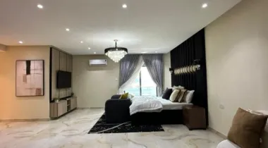 TASTEFULLY BUILT NEWLY FULLY SERVICED WATER FRONT FULLY FURNISHED THREE (3) BEDROOM IN BANANA ISLAND