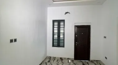 5 BEDROOM FULLY DETACHED AND BQ FOR SALE