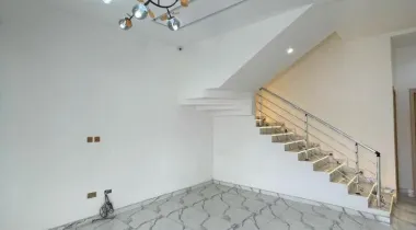 4 BEDROOM FULLY DETACHED DUPLEX WITH BQ