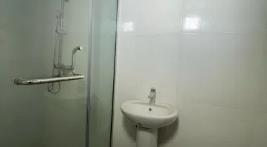 4 BEDROOM FULLY DETACHED DUPLEX WITH BQ