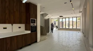 5 BEDROOM DETACHED with 2 Kitchens , 2 Bqs &amp; office