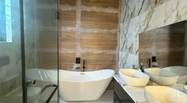 Contemporary 5 Bedroom Fully  Detached Duplex with Bq, Pool, etc For Sale