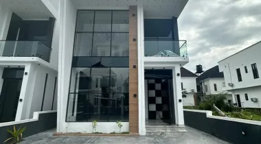 Contemporary 5 Bedroom Fully  Detached Duplex with Bq, Pool, etc For Sale