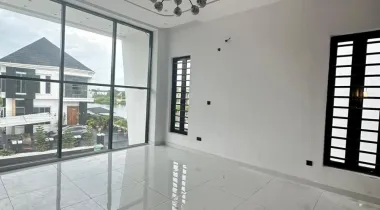 Contemporary 5 Bedroom Fully  Detached Duplex with Bq, Pool, etc For Sale