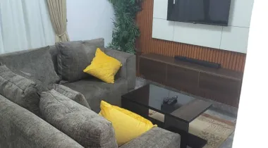 A room &amp; parlor  We have a mini flat available in moven Apartment