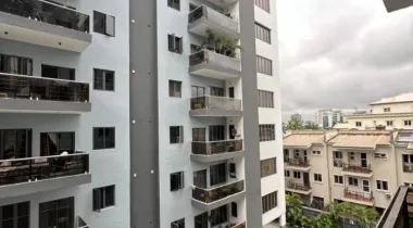 Banana Island Road, Ikoyi, Lagos State.* 💰*Price:* *₦40,000,000 Per Annum*