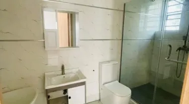 4 bedroom semi  detached with bq 