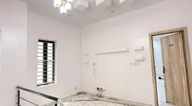 5 bedroom Detached duplex with Bq and Security house.