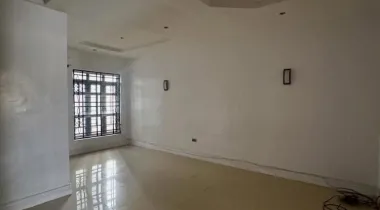 TO LET || Well maintained 4 bedroom terrace with bq and swimming pool  Location : ONIRU / VICTORIA ISLAND