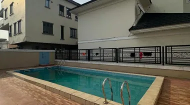 TO LET || Well maintained 4 bedroom terrace with bq and swimming pool  Location : ONIRU / VICTORIA ISLAND