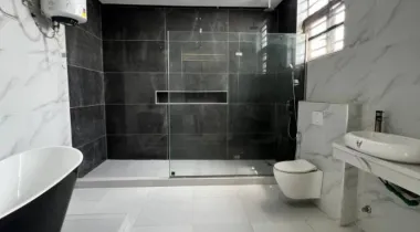 Magnificent 6 Bedroom Detached Duplex with Bq, swimming pool, rooftop terrace , Two patio, study room and cinema in a secured estate in Chevron