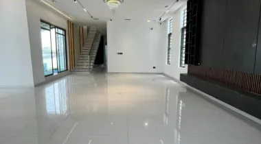 Magnificent 6 Bedroom Detached Duplex with Bq, swimming pool, rooftop terrace , Two patio, study room and cinema in a secured estate in Chevron