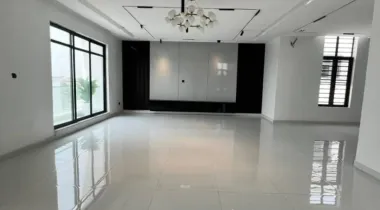 Magnificent 6 Bedroom Detached Duplex with Bq, swimming pool, rooftop terrace , Two patio, study room and cinema in a secured estate in Chevron