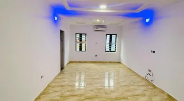 3 bedrolm flat apartment fully Serviced with 24hrs light