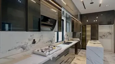 5 Bedroom Fully Detached Duplex