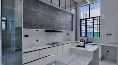 5 BEDROOM FULLY DETACHED DUPLEX WITH SWIMMING POOL AT CHEVRON LEKKI