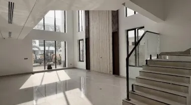 5 Bedroom Fully Detached Duplex