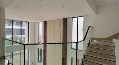 5 Bedroom Fully Detached Duplex