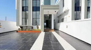 AJAH LAGOS | 5 BED | N300M 5 BEDROOM FULLY DETACHED HOME WITH SWIMMING POOL FOR SALE‼️‼️